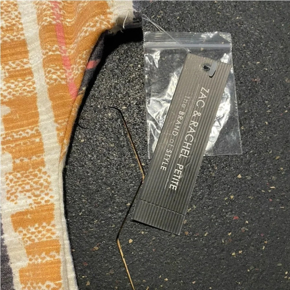 NWT Zac & Rachel Button-Down Stripe  Roll Tab Sleeve Tie Front Top Blouse Sz PS - Picture 8 of 9